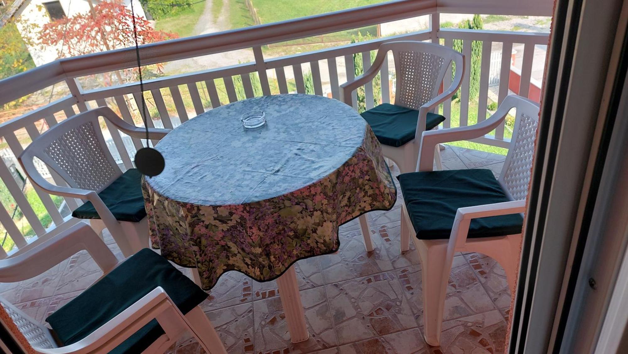 Apartments Alibasic Dubrave Gornje Room photo